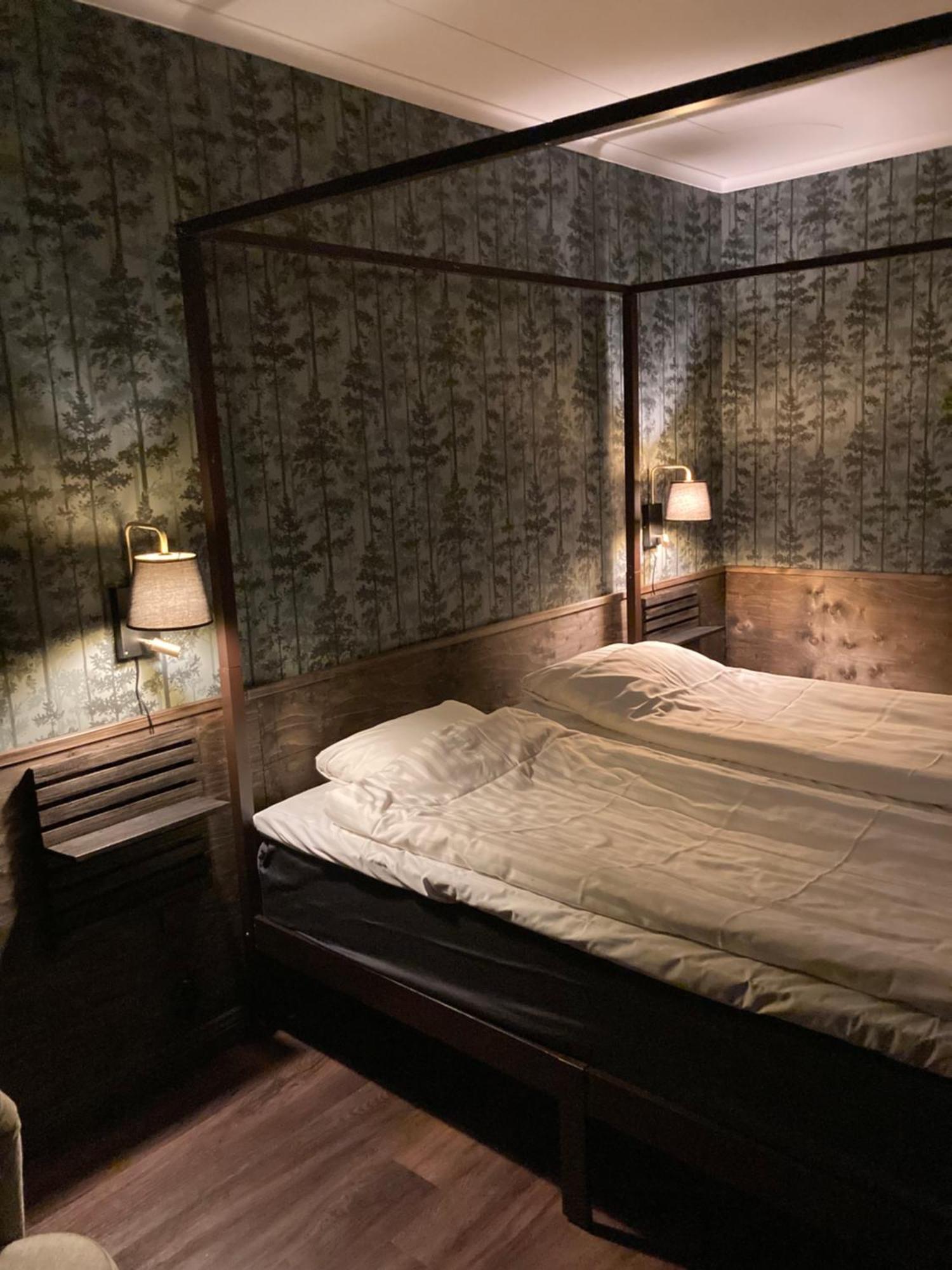 Hotell Stensborg Шеллефтео Экстерьер фото